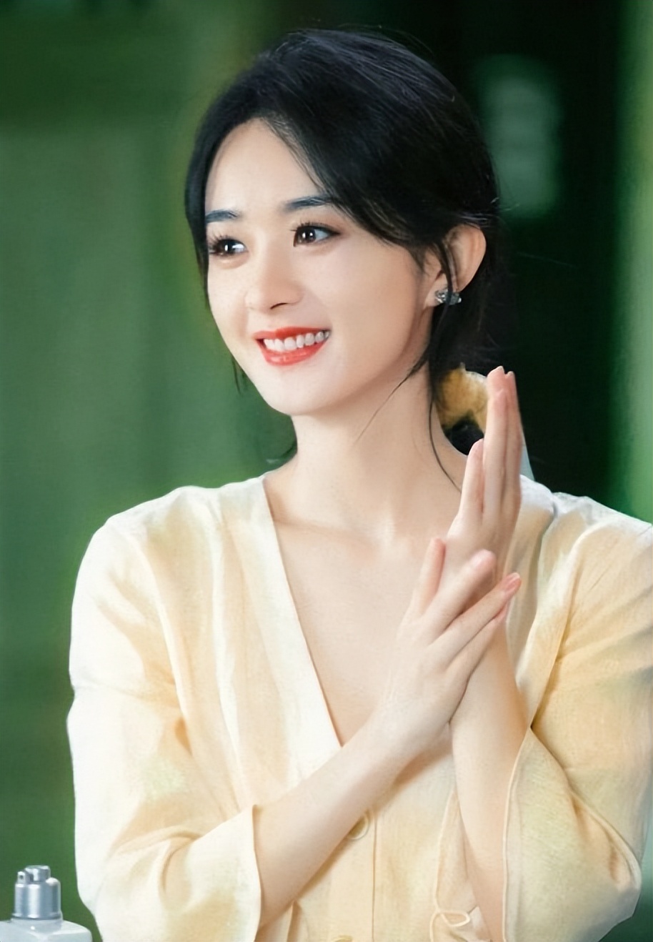 赵丽颖迟到事件_明星的黑料都是什么,_赵丽颖劈叉门真相